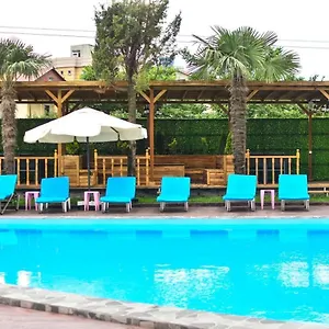 3* فندق Genatsvale